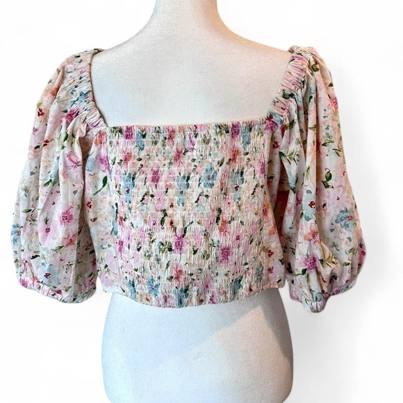 Abercrombie & Fitch Pink Floral Puff Sleeve Crop Top Size Large - Picture 2 of 6
